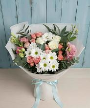 Букет цветов из:  Розы, Лизиантусы и Хризантемы в Ближне-Песочном