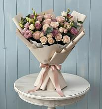 Букет цветов из:  Розы и Лизиантусы #REPLACE_PRED# Ближне-Песочном