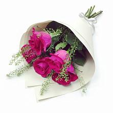 Букет цветов из:  Розы в Ближне-Песочном