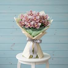 Букет цветов из:  Орхидеи и Розы в Ближне-Песочном