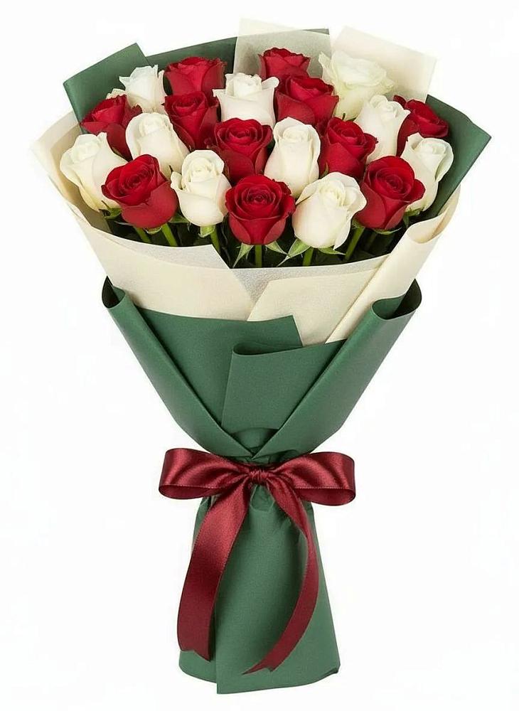 Букет Микс из красных и белых роз в Ближне-Песочном