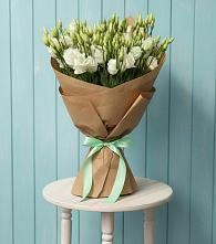 Букет цветов из:  Лизиантусы в Ближне-Песочном