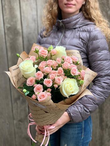 Букет цветов из: Розы в Ближне-Песочном