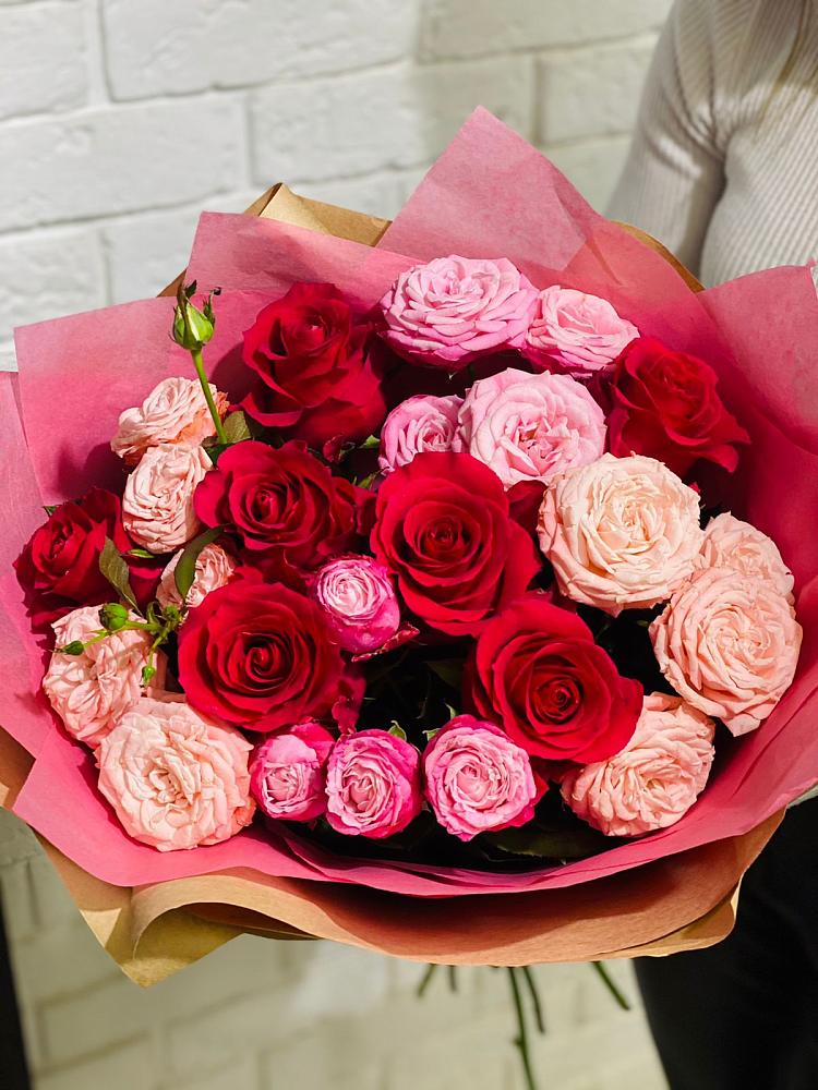 Букет цветов из: Розы в Ближне-Песочном