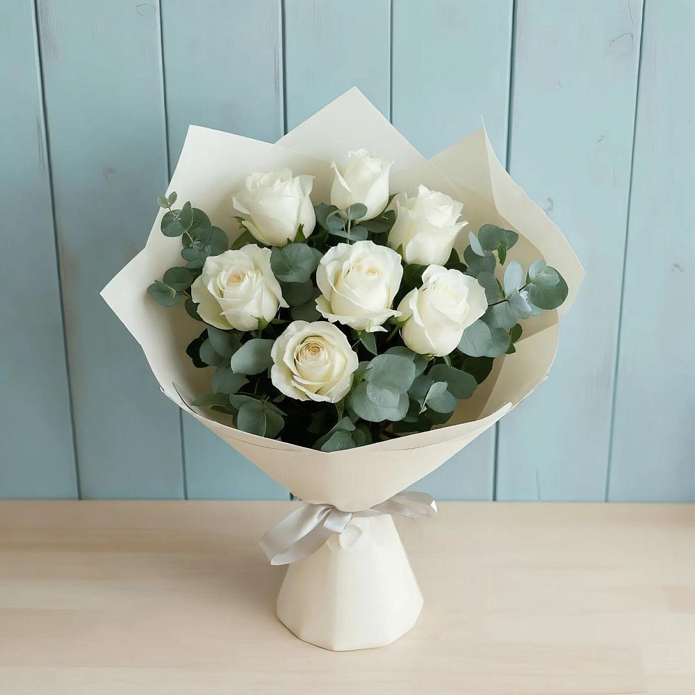Букет Белые розы в Эвкалипте в Ближне-Песочном