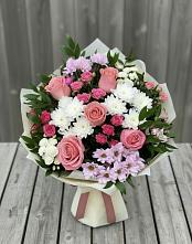 Букет цветов из:  Альстромерии, Гвоздики, Розы и Хризантемы в Ближне-Песочном