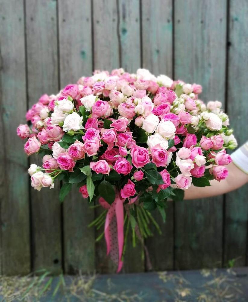 Букет Розовые кустовые розы Натали и Лав Лидия в Ближне-Песочном