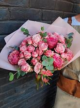 Букет цветов из:  Розы в Ближне-Песочном