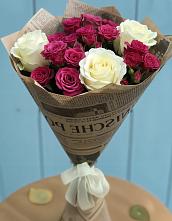 Букет цветов из:  Розы в Ближне-Песочном