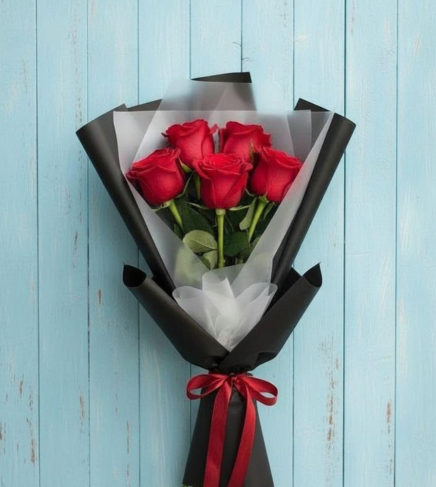 Букет цветов из: Розы в Ближне-Песочном