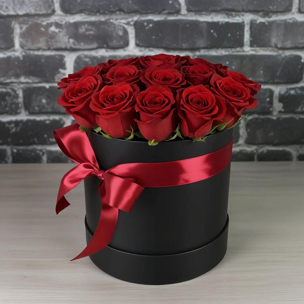 Цветочная композиция из Розы в шляпной коробке в Ближне-Песочном