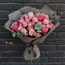 Букет цветов из:  Розы в Ближне-Песочном